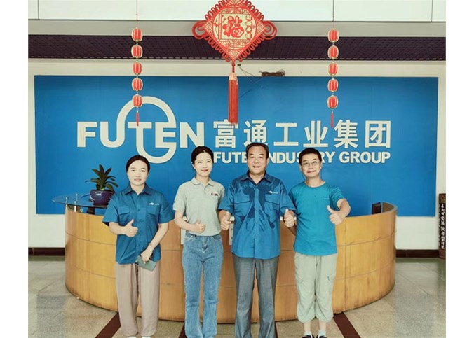 央視《我愛發(fā)明》欄目組來安徽省湖南商會常務(wù)副會長企業(yè)富通環(huán)保拍攝專題節(jié)目